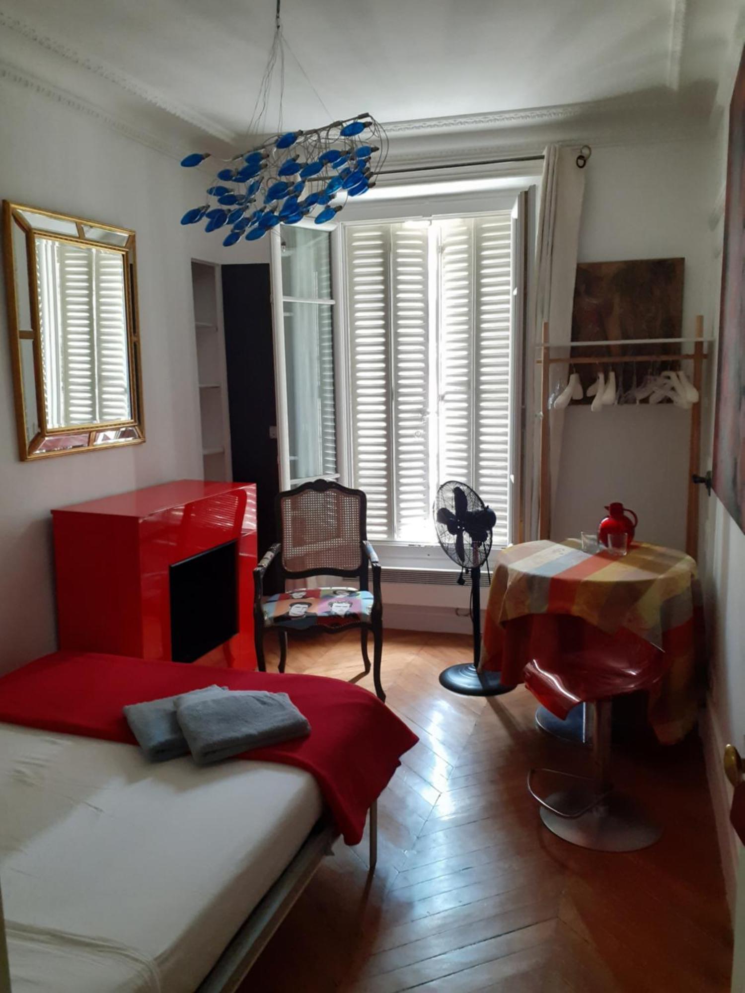 ベッド＆ブレックファースト パリ センター Bed & Breakfast エクステリア 写真